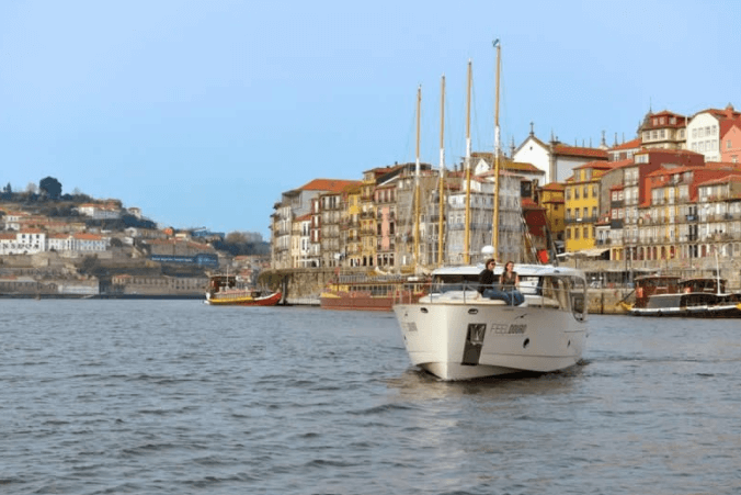 Catamaran Oporto