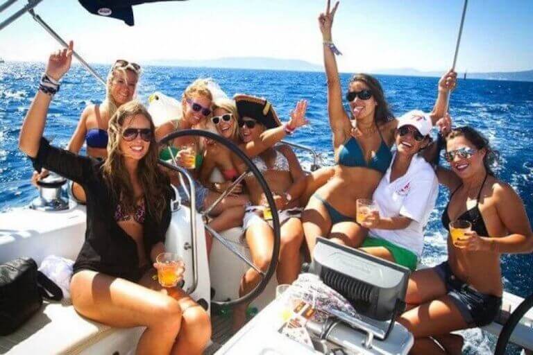 Barcelona Boat Party